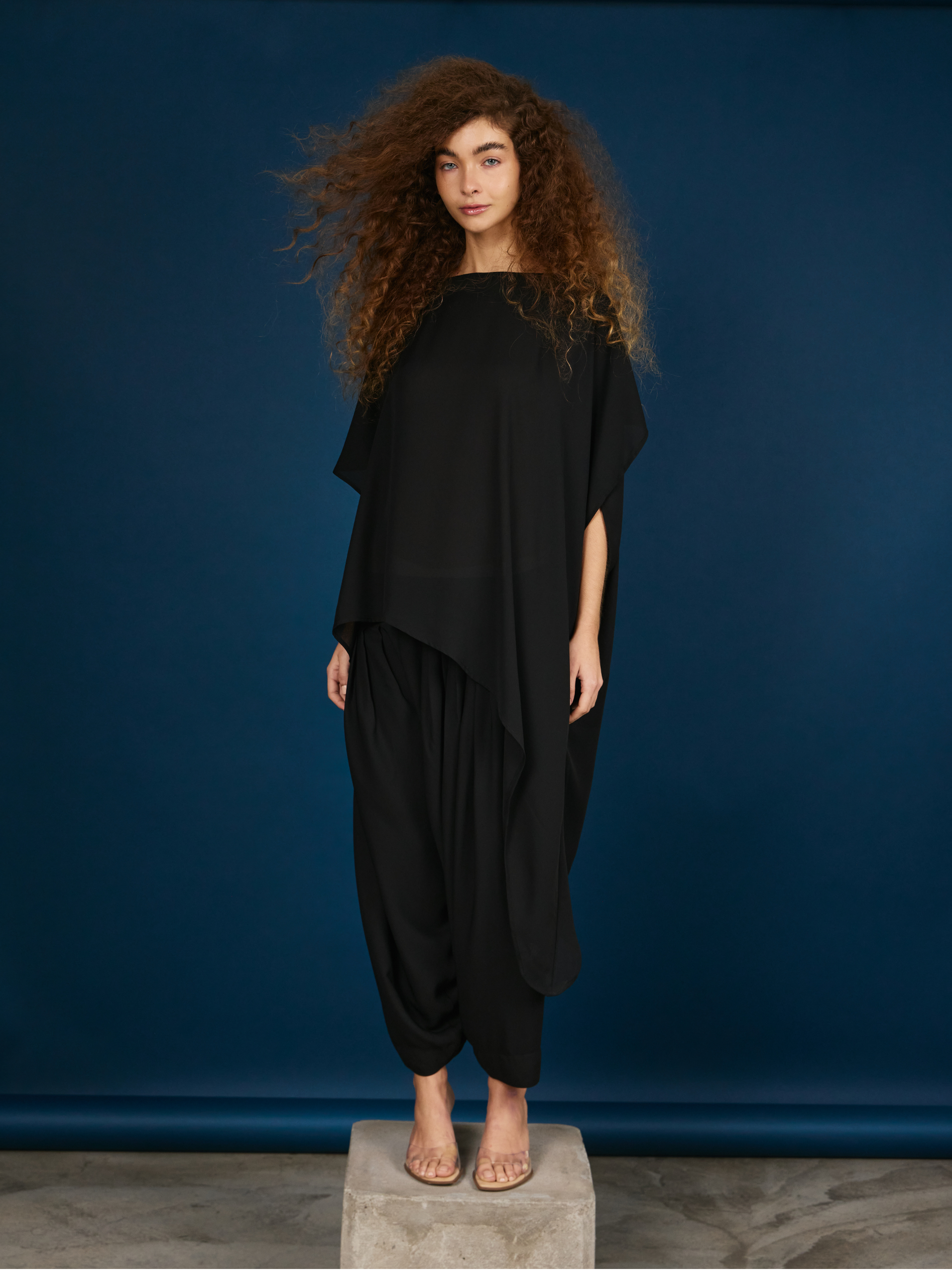 Pantalón Ancho con Pliegues - Negro