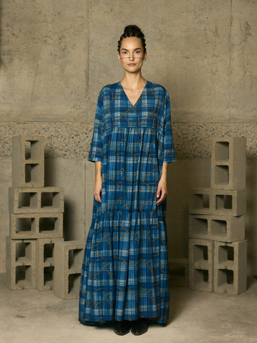 Vestido Fruncido en V - Denim Tartan con Luz